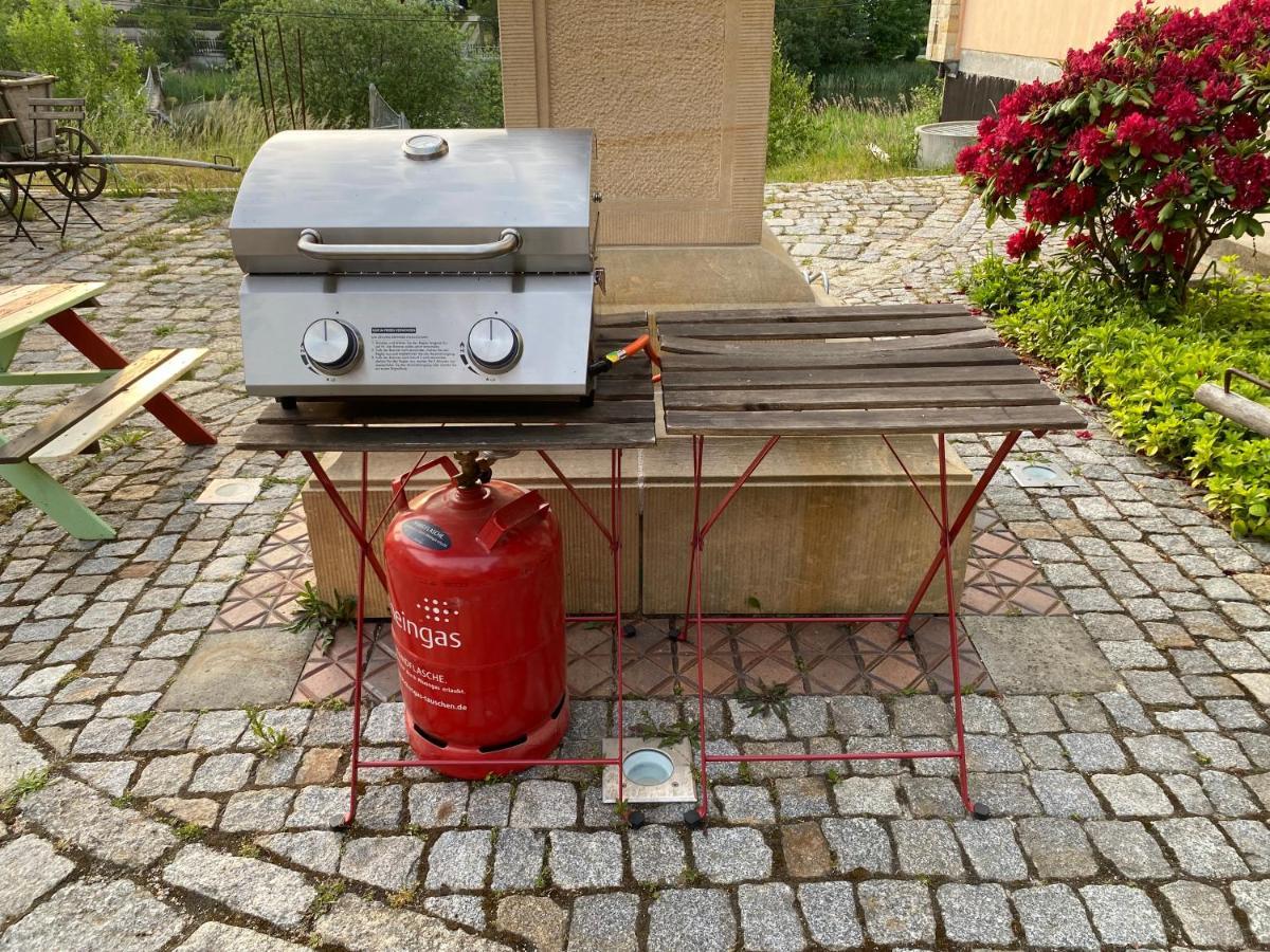 Ferienwohnung Wachstube Mit 3 Schlafraeumen Im Rittergut Leppersdorf Wachau Dış mekan fotoğraf